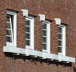 Houten plantenbak.
<br/>
Marcel Westhoff, 2019-02-01
